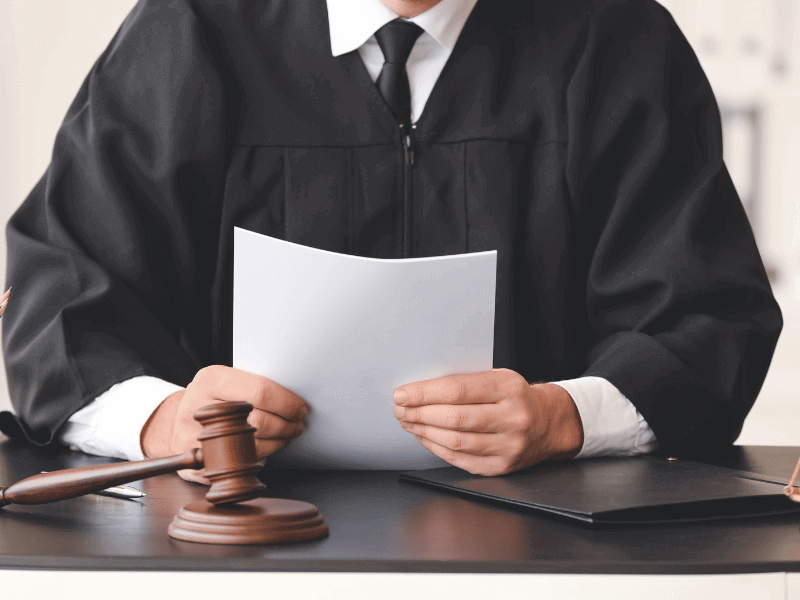 Autorización por un juez Autorización por un juez